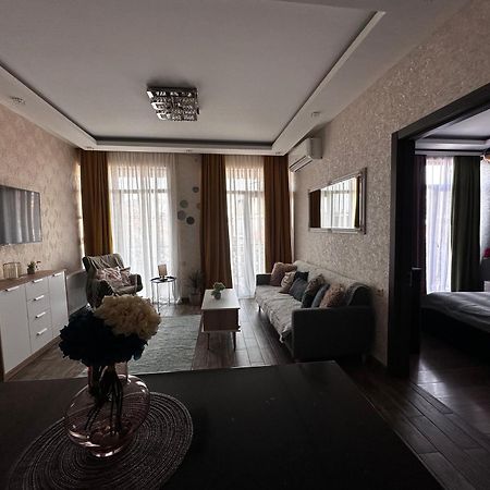 Апартаменти Annamari Тбілісі Екстер'єр фото